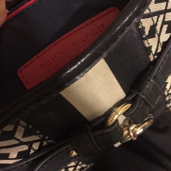 Tommy Hilfiger Bag - Picture 2 of 2